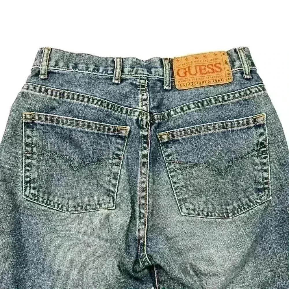 EUC GUESS Jeans Size 24 - Picture 2 of 5